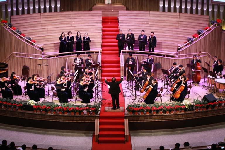 今年2月19日，柳市堂举行了隆重的一周年感恩庆典。（图：柳市基督教堂官网）