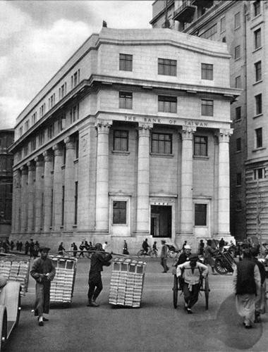 德和洋行作品：外滩16号，台湾银行大楼，建于1924年