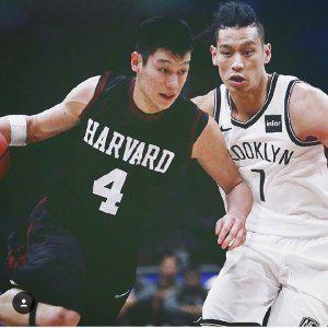 林书豪最早在哈佛的照片和现在在篮网的照片。（图：林书豪微博）