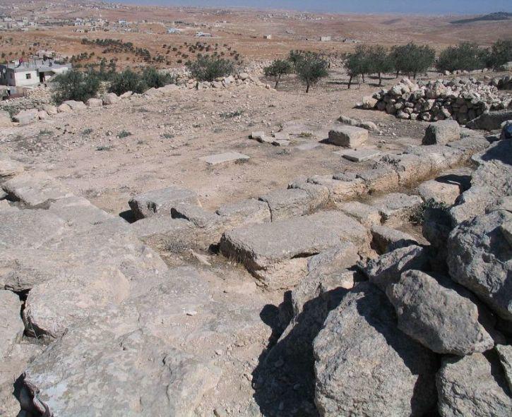 2013年10月23日，在耶路撒冷附近希伯来山的考古现场。（图：Wikimedia Commons/Bukvoed）